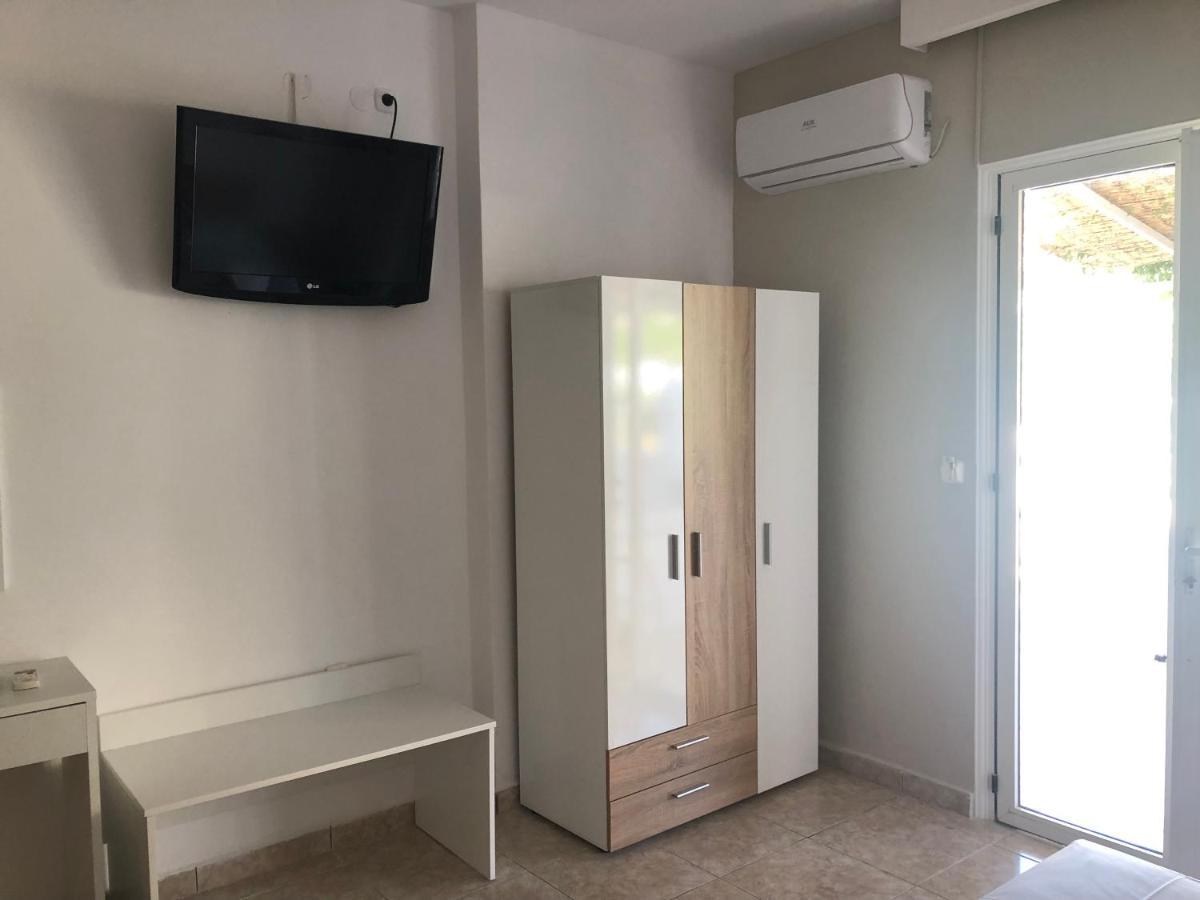 Sotiris Rooms 法里拉基 外观 照片